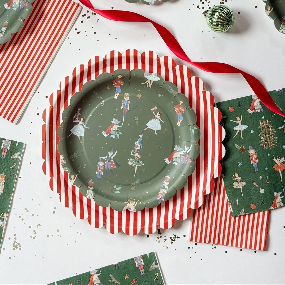 Green Christmas Nutcracker Dinner Napkins (24pcs) - Josi James - Large Napkins