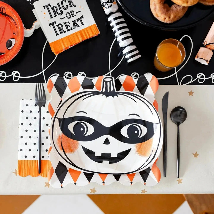 Vintage Pumpkin Halloween Plates – Set of 9 (3 Designs) - Josi James - Die Cut Plate