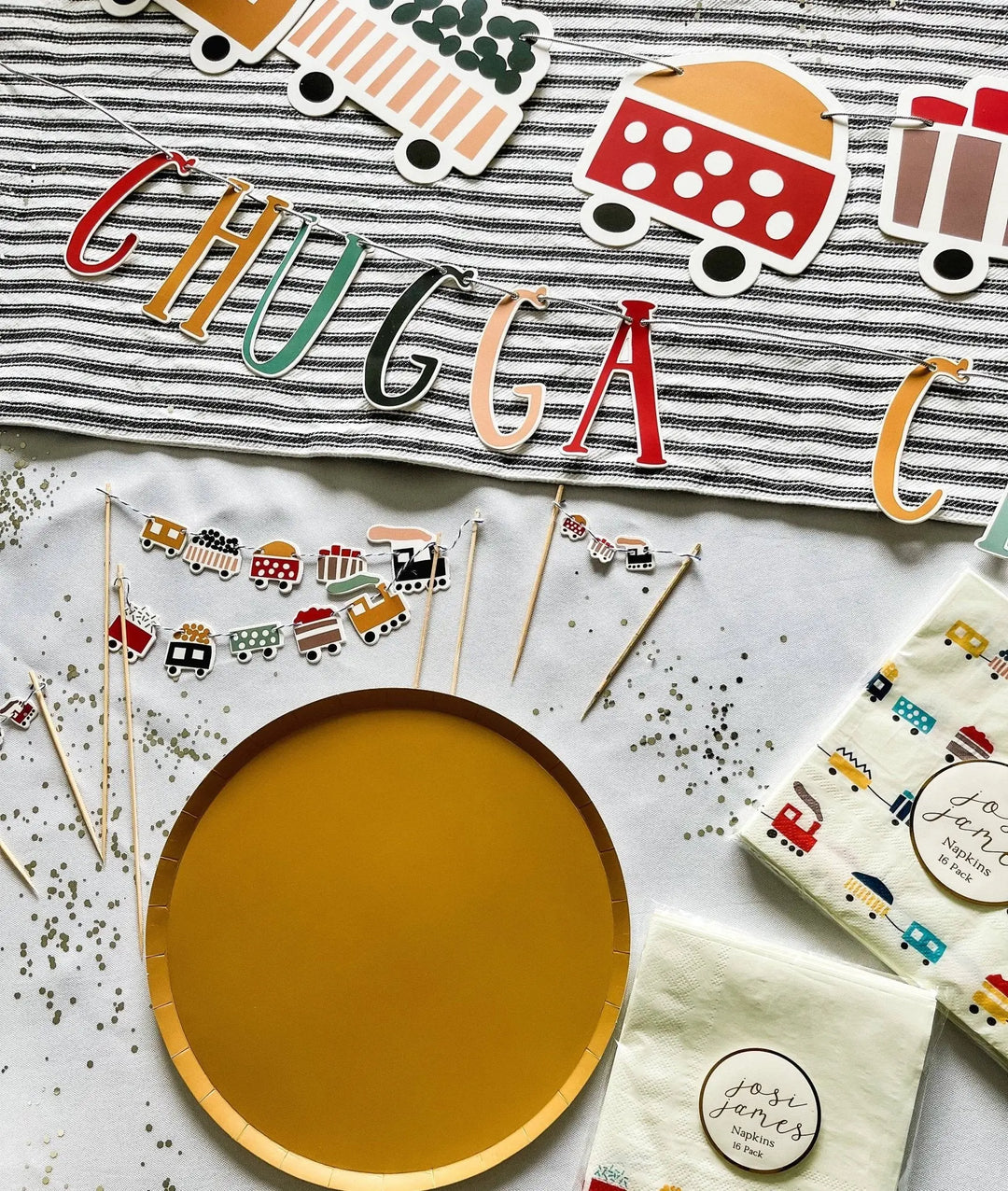 Gold Matte Paper Party Plate (8pcs) - Josi James - 9 Inch Plate